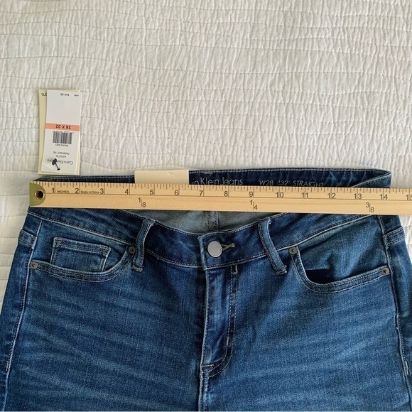 CALVIN KLEIN Straight Leg Blue Jeans Size 28X32 NWT. #0069 - Picture 13 of 13